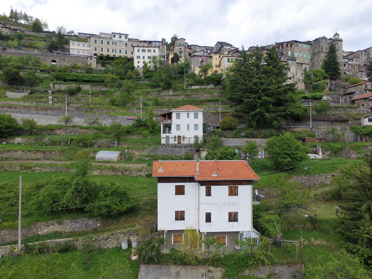 Casa Vacanze Da Oscar Villa Триора Екстериор снимка